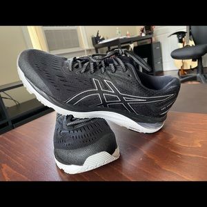 ASICS Gel-Cumulus 20 Size 10